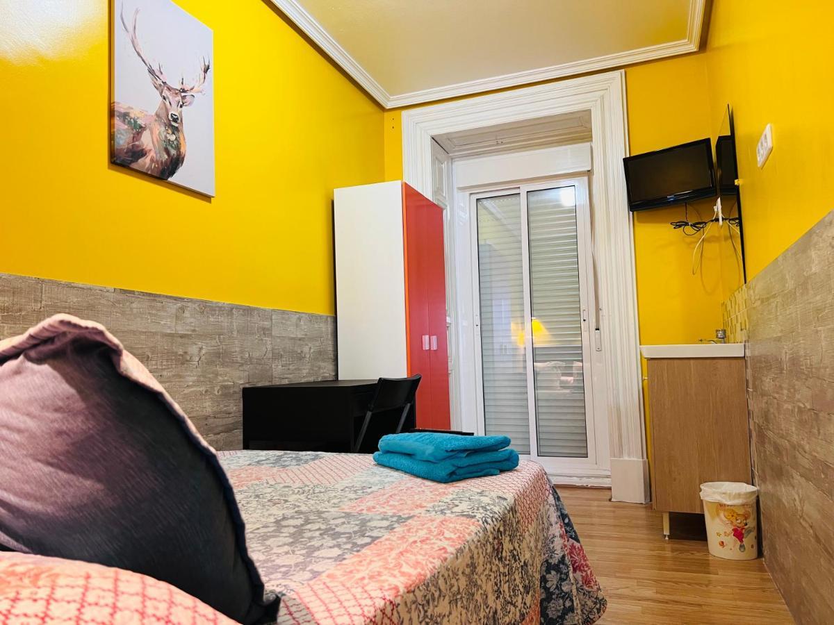 Hostal Numancia Madrid Exteriör bild