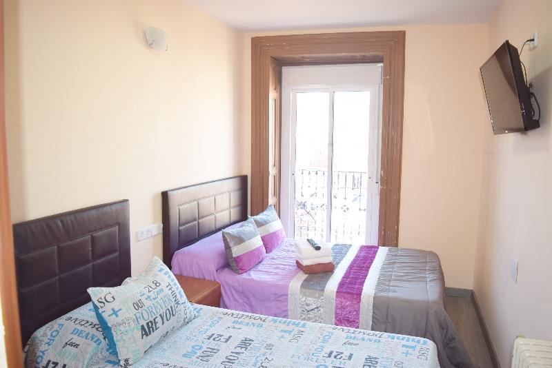 Hostal Numancia Madrid Exteriör bild